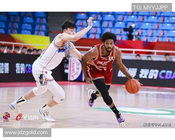 上海篮球队强势领跑大师赛积分榜积100分展现冠军实力